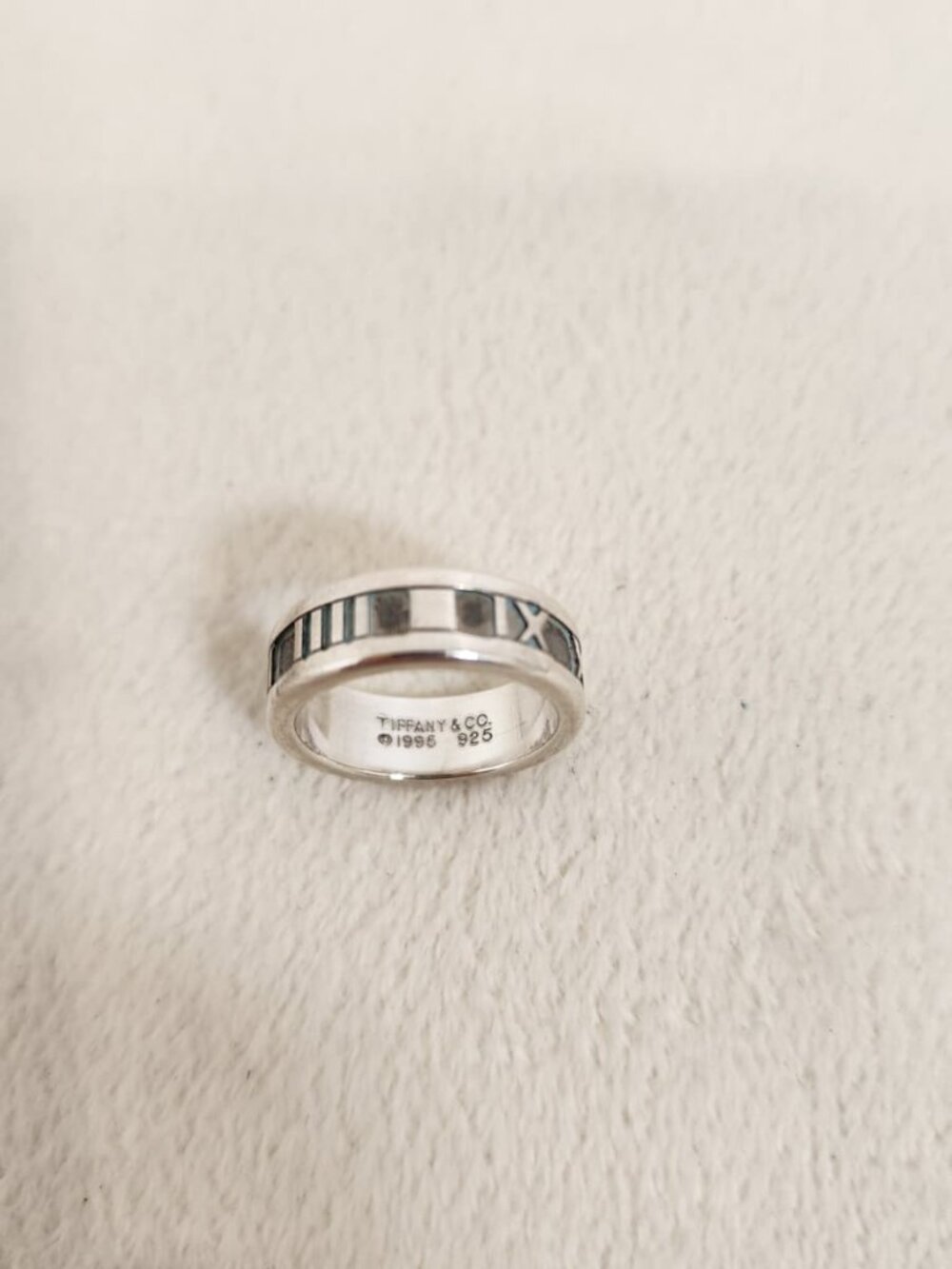 Vintage Tiffany & Co. Size 5.